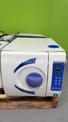 MDS Medical YS-12L Pressure Steam Sterilizer (Powers Up) * Mfd 2013 *