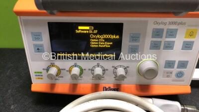 Drager Oxylog 3000 Plus Transport Ventilator Software Version 01.07 with Hose (Powers Up) - 2