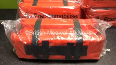 Large Quantity of Ferno Frac-Immobilisers *4 in Photo, Approx 35 in Total* (in cage) - 3