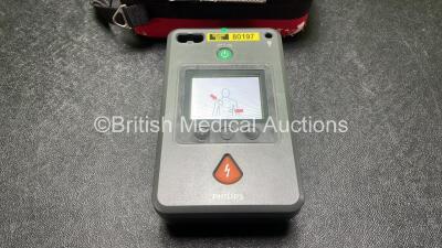 Philips Heartstart FR3 Defibrillator with 1 x Battery *Exp 03-2022* in Carry Case (Powers Up) *SN 14B00539* - 2