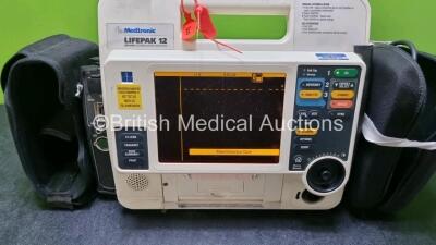 Medtronic Lifepak 12 Physio Control Defibrillator / Monitor Including, ECG, SpO2, NIBP, C02 and Printer Options (Power Up with Stock Battery, Stock Battery Not Included)