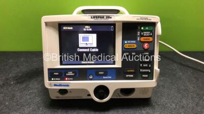 Medtronic Lifepak 20e Defibrillator / Monitor Including Pacer, ECG and Printer Options (Powers Up with Missing Door) *SN 38733114*