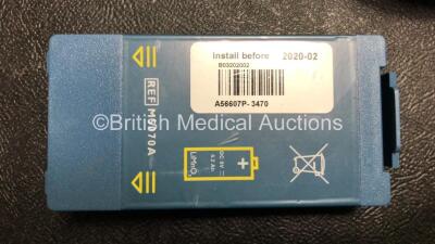 Job Lot Including 1 x Philips Heartstart FRx Defibrillator (Powers Up) with 1 x Battery and 1 x Smart Pads II Pack *Expired* and 1 x Philips M3863A Battery (Untested) - 5