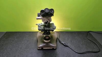 Nikon Labophot 2 Benchtop Microscope Including 2 x CFWN 10 x / 20 Eyepieces with 1 x Nikon Plan / 0.25 160 / - Optic (Powers Up)