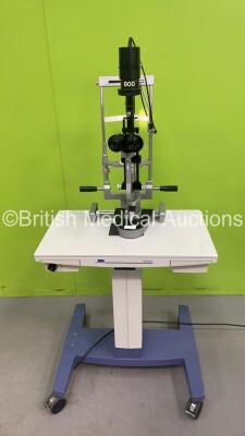 Haag Streit Bern SL 900 Slit Lamp with Binoculars, 2 x 10 x Eyepieces on Hydraulic Table (Powers Up with Good Bulb)