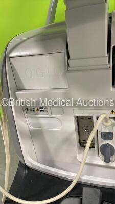 GE Logiq E9 XDClear Flat Screen Ultrasound Scanner Ref 5205000-9 *S/N 200280US6* **Mfd 04/2015** Software Version R6 Software Revision 1.5 with 3 x Transducers / Probes (9L-D Ref 5194432 *Mfd 08/2011* / C1-5-D Ref 5261135 *Mfd 10/2014* and ML6-15-D Ref 51 - 15