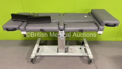 Medical Positioning 7407 Table with Controller and Attachments (Powers Up) *801586*