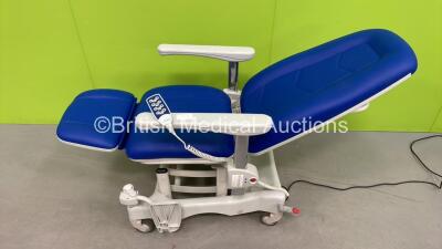 Givas Electric Therapy Chair with Controller (Powers Up - Some Rear Damage)