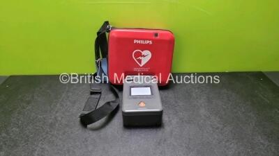 Philips Heartstart FR3 Defibrillator in Carry Case and 1 x Philips Battery *Exp 02-2022* in Carry Case (Powers Up) *SN C15A-01768