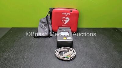 Philips Heartstart FR3 Defibrillator in Carry Case with 1 x Philips Ref 989803150051 3 Lead ECG Lead and 1 x Philips Battery *Exp 02-2027* in Carry Case (Powers Up) *SN C15A-01481*