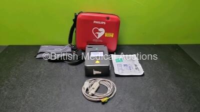 Philips Heartstart FR3 Defibrillator in Carry Case with 1 x Philips Ref 989803150051 3 Lead ECG Lead, 1 x out of Date Electrode Pack and 1 x Philips Battery *Exp 03-2026* in Carry Case (Powers Up) *SN C15B-00558*