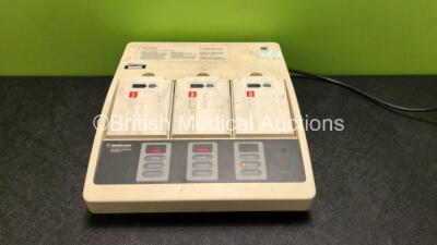 Medtronic Battery Support System 2 Charger with 3 x Lifepak NiCd Batteries (Powers Up)