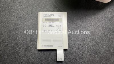 Philips Heartstart XL+ Defibrillator Including Pacer, ECG and Printer Options with 1 x Paddle Lead, 1 x 3 Lead ECG Lead and 1 x Battery (Powers Up) *SN US71514664* - 5