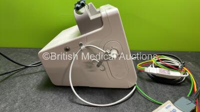 Philips Heartstart XL+ Defibrillator Including Pacer, ECG and Printer Options with 1 x Paddle Lead, 1 x Philips M3725A Test Load, 1 x Philips 989803167281 Battery and 1 x 3 Lead ECG Lead (Powers Up) *Mfd 07-2015* *SN US71514662* - 3