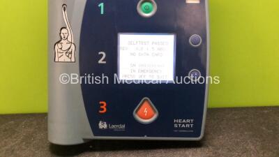 Laerdal Philips Heartstart FR2+ Defibrillators with 1 x Philips M386A Battery (Powers Up) - 2