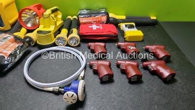 Mixed Lot Including 9 x Torches, 1 x Prometheus Traction Splint, 2 x Sam Pelvic Swings, 1 x Laerdal Compact Suction Unit 4, 1 x BCI 3301 SpO2 Monitor, 6 x EZ-10 G3 Power Drivers and 1 x First Aid Kit - 4