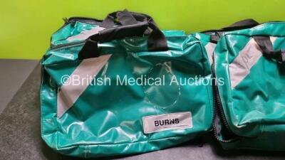 10 x Green Burns Ambulance Bags *stock photo (in cage) - 3