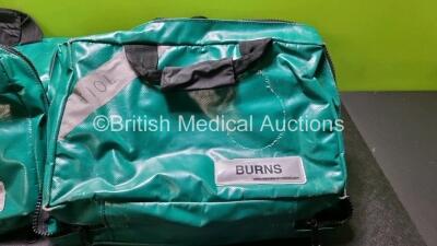 10 x Green Burns Ambulance Bags *stock photo (in cage) - 2