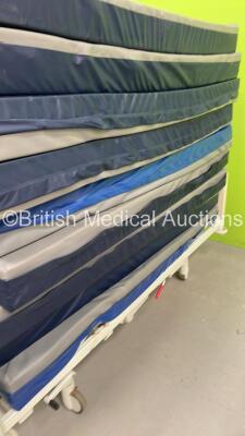 Huntleigh Contoura Electric Hospital Bed with 9 x Hospital Bed Mattresses - 4