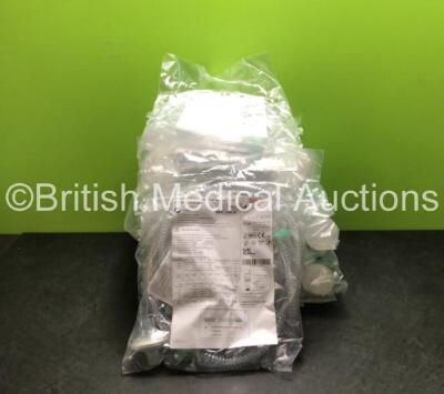 20 x Breas Ref 0960.101 Disposable 22mm Airway Breathing Circuits (Unused - Expire 2026) *Stock Photo* **in cage**