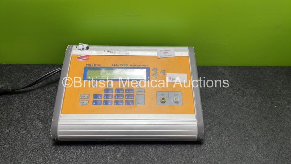 Metron QA1290 NIBP Analyzer Software Version 2.01(Powers Up) *SN 12384