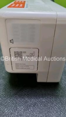 Philips IntelliVue X3 Handheld Patient Monitor Ref 867030 with Temp,Press2,SpO2,NBP and ECG/Resp Options (Powers Up When Connected To Monitor, Monitor Not Included Damage to Casing - See Photos) *SN DE61147270* - 4