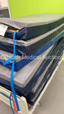 Huntleigh Contoura Electric Hospital Bed with 9 x Hospital Bed Mattresses - 4