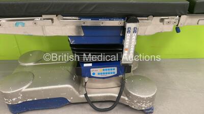 Maquet 1133.02B2 Electric Operating Table with Controller and Cushions (Powers Up) *S/N 00287* - 2