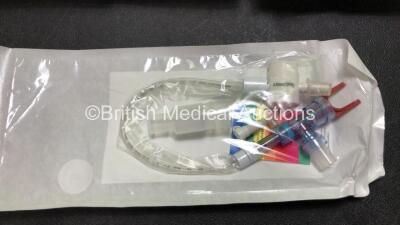 30 x Trach-Clear 2 Closed Suction Catheters *Expire 2025* (Unused) - 2