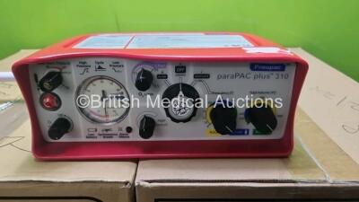 ParaPAC Plus 310 Transport Ventilator (MRI Compatible) with Hose and 20 x Single Limb Circuits For ParaPAC Plus Ventilators (Expires 5 / 23) *SN 1703054* - 2