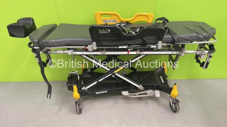 Ferno Megasus Ambulance Stretcher with Mattress (Hydraulics Tested) *S/N MEG1705*