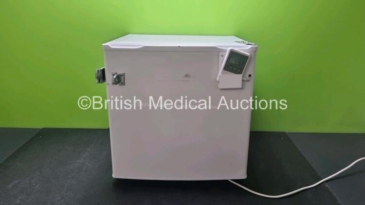 1 x Labcold Fridge *W9B6525* (cage)