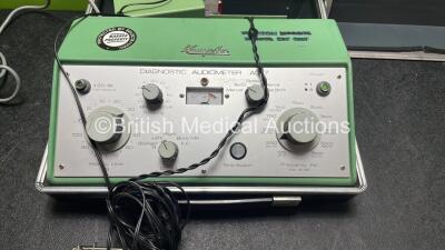 Kamplex AD17 Diagnostic Audiometer with Trigger Switch and Headphones (Powers Up) *SN NA* - 2