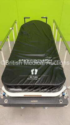 Huntleigh Lifeguard Patient Trolley with Mattress (Hydraulics Tested Working) *S/N 157004* - 3