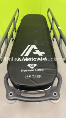 Anetic Aid QA3 Hydraulic Patient Examination Couch with Mattress (Hydraulics Tested Working) *S/N 1010602243* - 3