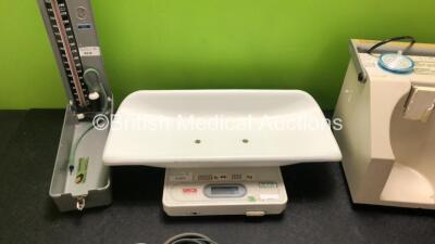 Mixed Lot Including 4 x Bedfont Smokerlyzer, 1 x BP Meter, 1 x Seca Baby Weighing Scales and 1 x Eschmann VP25 Suction Unit (Powers Up with Damaged Casing - See Photos) - 5