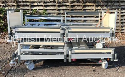 4 x Electric Hospital Beds (2 in Photo, 4 Total in Lot)