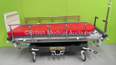 Huntleigh Lifeguard Patient Trolley with Mattress (Hydraulics Tested Working)