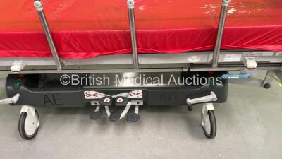 Huntleigh Lifeguard Patient Trolley with Mattress (Hydraulics Tested Working) - 4