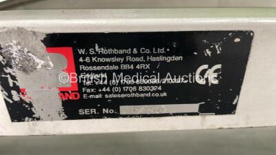 Rothband Hydraulic Patient Couch - 1 x Missing and 1 x Damaged Side Rail (Hydraulics Tested Working) - 3