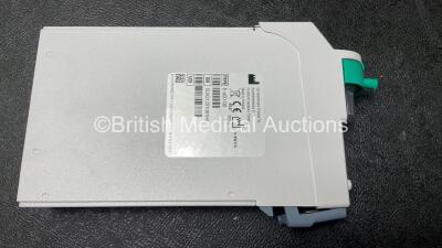 GE B450 Carescape Patient Monitor *Mfd 05/2022* with 1 x GE REF 2016793-002 Patient Data Module Including ECG, Temp/CO, P1/P3, P2/P4, SpO2 and NIBP Options *Mfd 08/2022* 1 x GE Type E-sC0-00 Module *Mfd 06/2021* (Powers Up) - 6