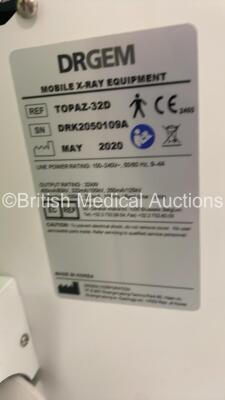 DRGEM Topaz-32D Mobile X-Ray *Mfd -05/ 2020* with DRGEM Wireless Digital Flat Panel Detector Model Mano4336W, 2 x Batteries and 2 x Chargers(Powers Up with Key - Key Included) *DRK2050109A* - 4