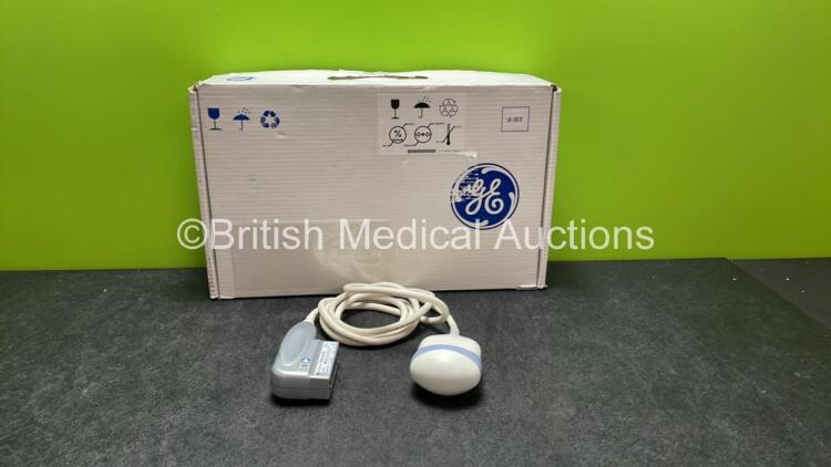 GE RAB4-8-RS Ultrasound Transducer / Probe *Mfd - 09/2012* in Case (Untested, Mark to Head - See Photo) *NWL008353 / 142647KR7*