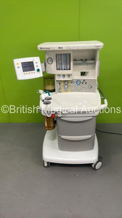 Datex-Ohmeda Aespire Anaesthesia Machine with Datex-Ohmeda 7100 Ventilator Software Version 2.0 with Bellows, Absorber and Hoses (Powers Up) *S/N AMXR00698*