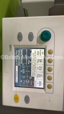 Datex-Ohmeda Aestiva/5 Wall Mounted Anaesthesia Machine with Datex-Ohmeda 7100 Ventilator Software Version 1.4 with Bellows (Powers Up) - 2