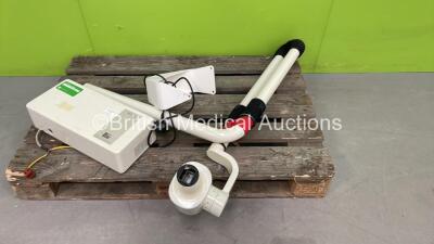 Siemens Heliodent Dental X-Ray Model 84 58 747 x 1744 with Arm