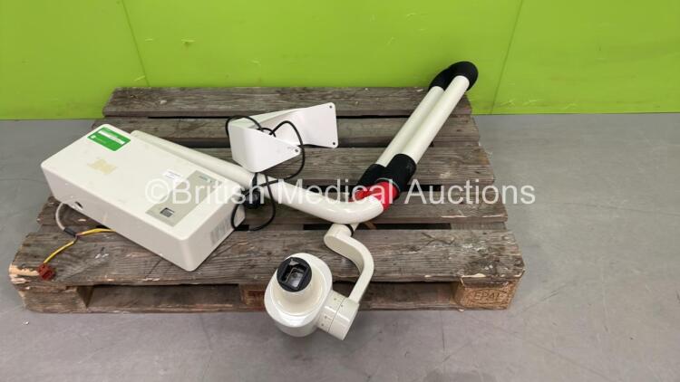 Siemens Heliodent Dental X-Ray Model 84 58 747 x 1744 with Arm