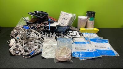 Mixed Lot Including 1 x Cardiac Science Powerheart AED G3 Battery *Untested* 2 x Disposable CO2 Absorbers, Oxygen Tubing and Various Patient Monitoring Cables and BP Cuffs