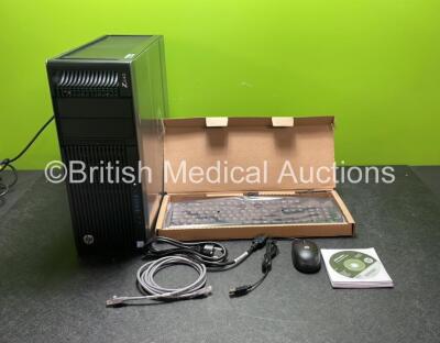 Hewlett Packard Z640 Workstation with Accessories Including Keyboard and Mouse (Powers Up in Excellent Condition)