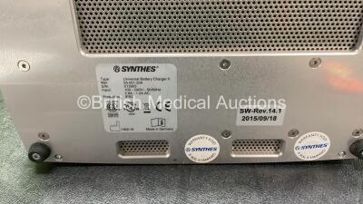 Synthes Universal Battery Charger II with 4 x Synthes 530.630 Batteries (Powers Up) *SN 013903* - 3